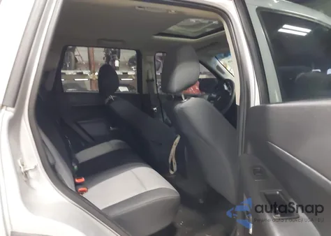 2009 Jeep Grand Cherokee Laredo from USA, damaged, VIN 1J8GR48K09C549249